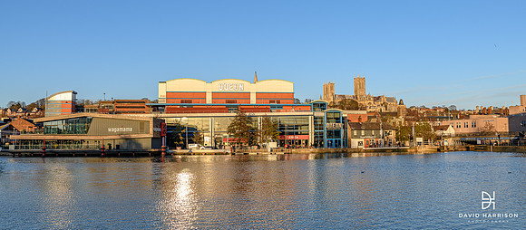DHP-LINCOLN-BUSINESS-WALLART-8586