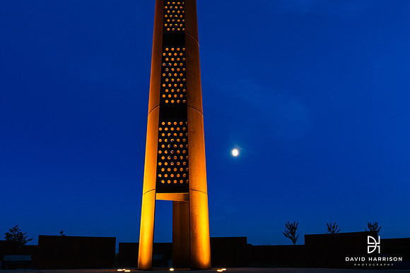 DHP-LINCOLN-BUSINESS-WALLART-8886